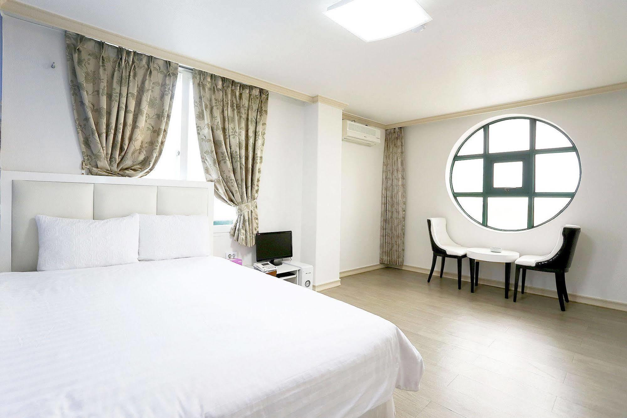 Songrim Motel Sokcho Eksteriør bilde